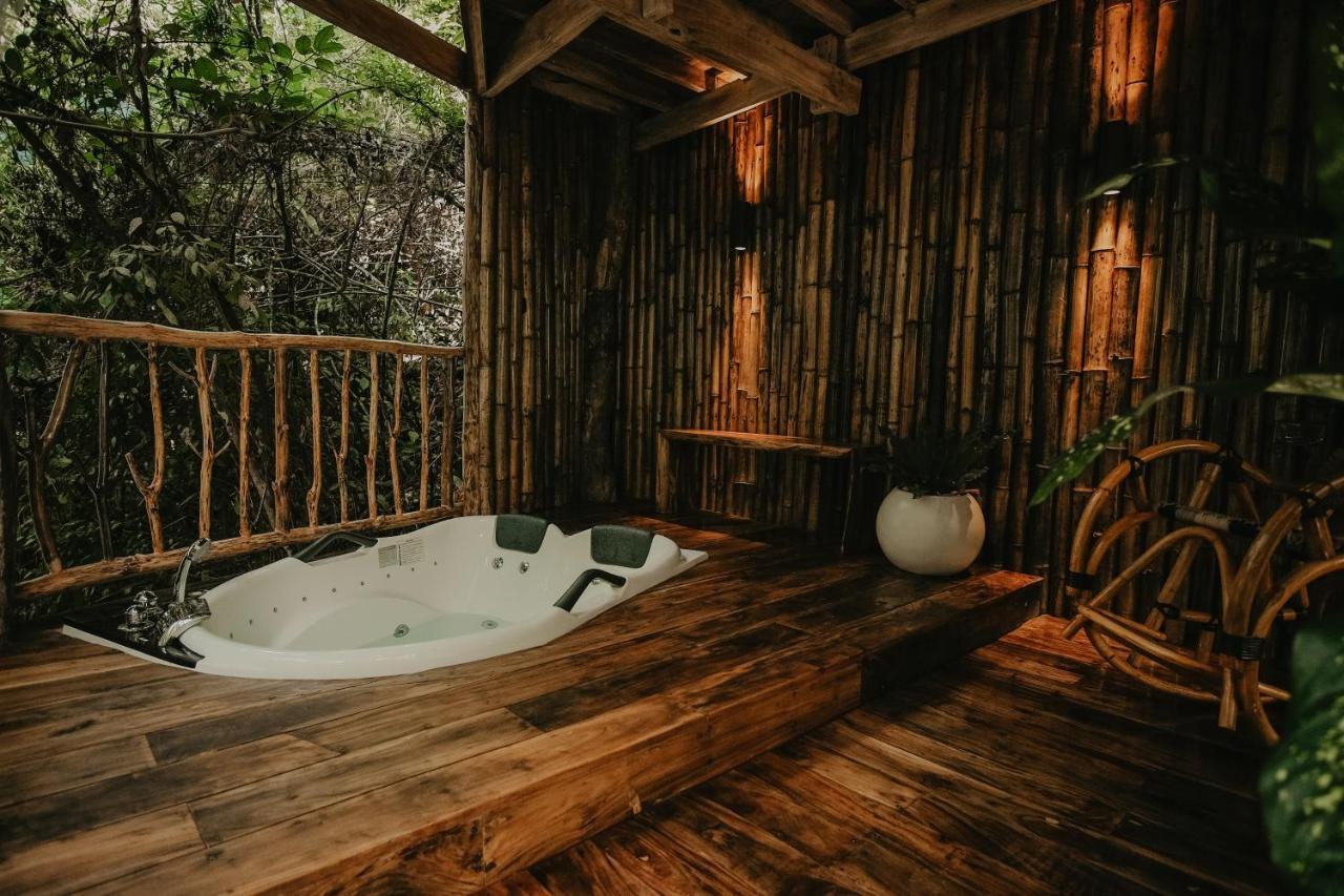 Treehouse De Valentine Villa Balamban Luaran gambar