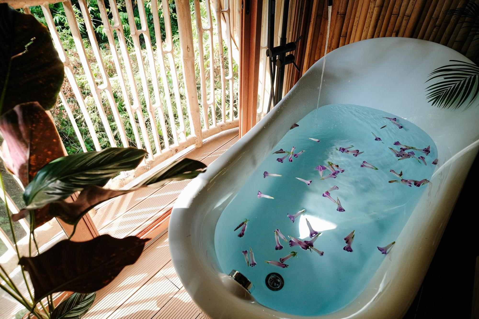 Treehouse De Valentine Villa Balamban Luaran gambar