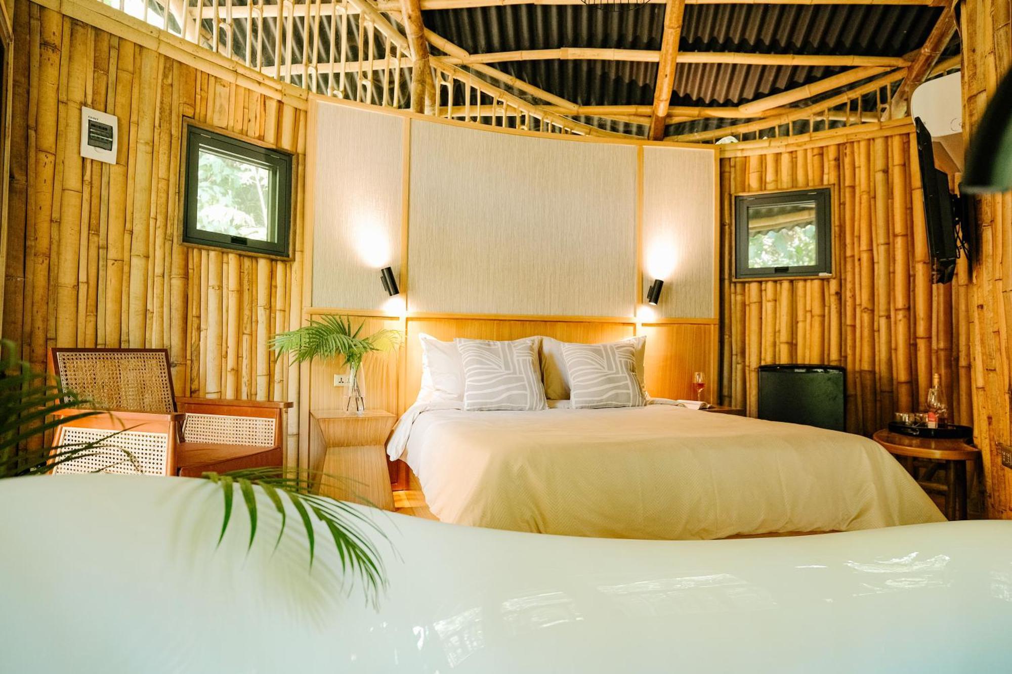 Treehouse De Valentine Villa Balamban Luaran gambar